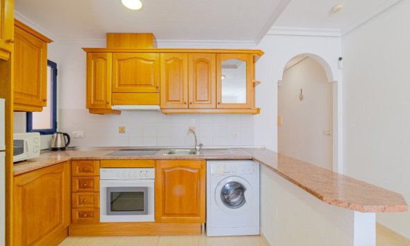 Resale - Apartment - Orihuela Costa - La Zenia