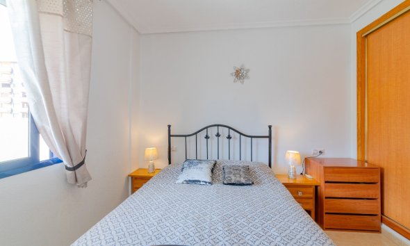 Resale - Apartment - Orihuela Costa - La Zenia