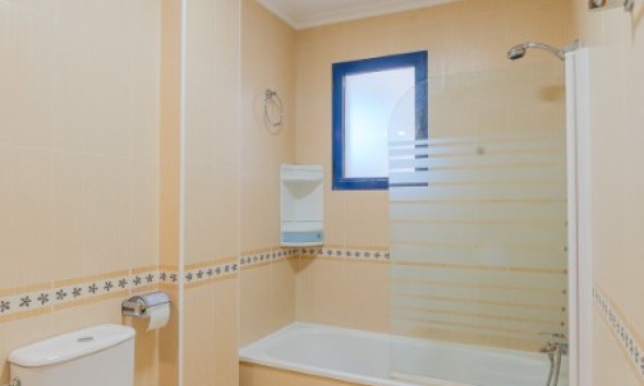 Resale - Apartment - Orihuela Costa - La Zenia