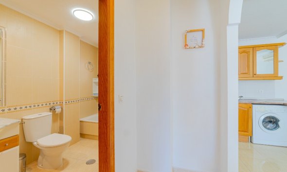 Resale - Apartment - Orihuela Costa - La Zenia