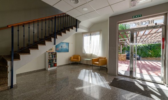 Resale - Apartment - Orihuela Costa - La Zenia