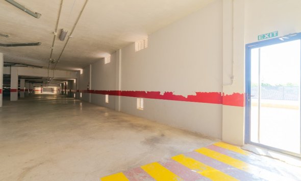 Resale - Apartment - Orihuela Costa - La Zenia