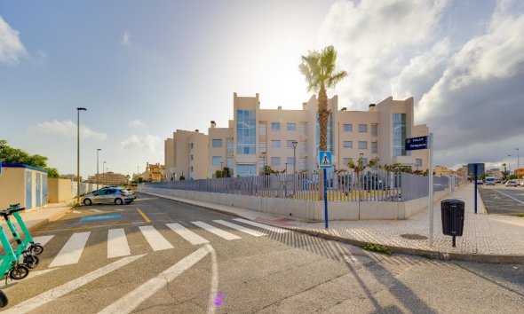 Rynek Wtórny - Apartament - Orihuela Costa - Villamartín