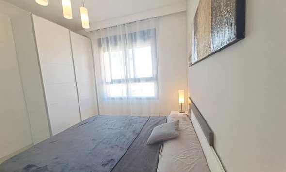 Resale - Apartment - Orihuela Costa - Mil Palmeras