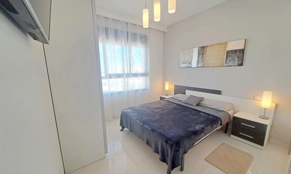 Resale - Apartment - Orihuela Costa - Mil Palmeras