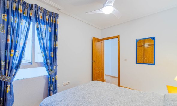 Resale - Apartment - Orihuela Costa - Playa Flamenca