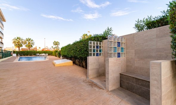 Resale - Apartment - Orihuela Costa - Playa Flamenca
