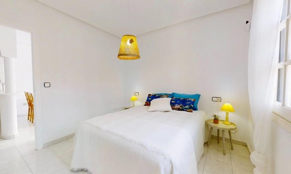 Resale - Apartment - Punta Prima