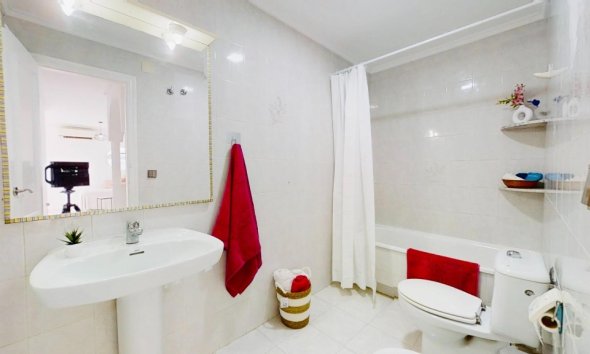 Resale - Apartment - Punta Prima