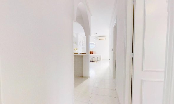 Resale - Apartment - Punta Prima