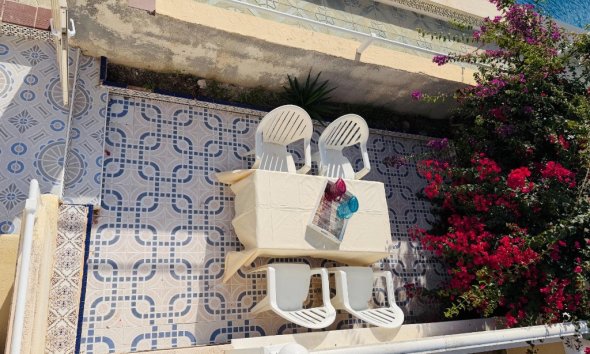 Resale - Apartment - Punta Prima