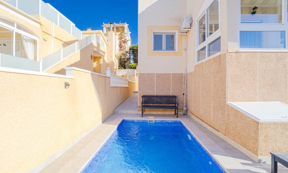 Resale - Villa - Orihuela Costa - Los Altos