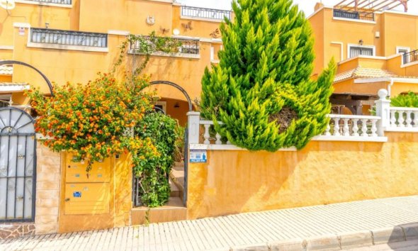 Resale - Terraced house / Townhouse - Orihuela Costa - Dream Hills