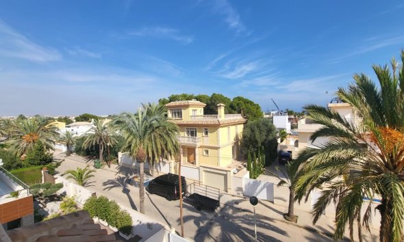 Resale - Villa - Orihuela Costa - Cabo Roig