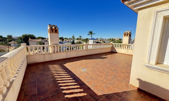 Resale - Villa - Orihuela Costa - Cabo Roig