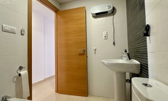 Reventa - Apartamento - San Miguel de Salinas