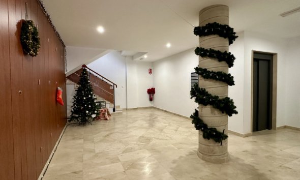 Reventa - Apartamento - San Miguel de Salinas