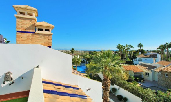 Resale - Terraced house / Townhouse - Orihuela Costa - Villamartín