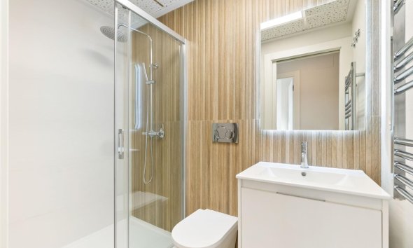 Resale - Apartment - Torrevieja - Playa del cura