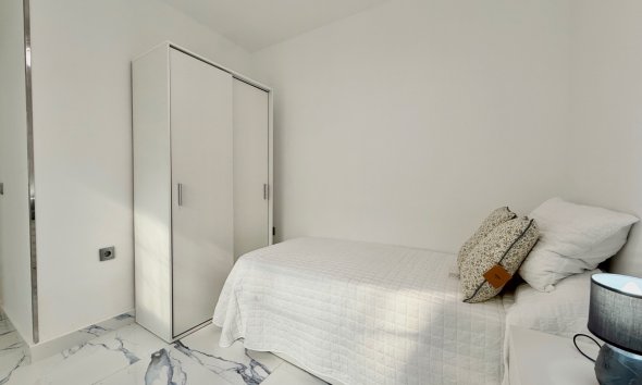 Resale - Terraced house / Townhouse - Torrevieja - El chaparral