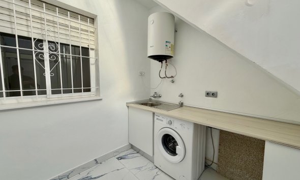 Resale - Terraced house / Townhouse - Torrevieja - El chaparral