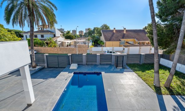 Resale - Villa - Orihuela Costa - Campoamor
