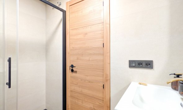 Resale - Apartment - Torrevieja