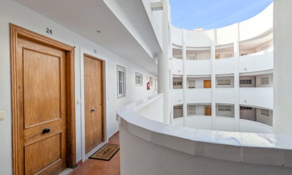 Resale - Apartment - Torrevieja
