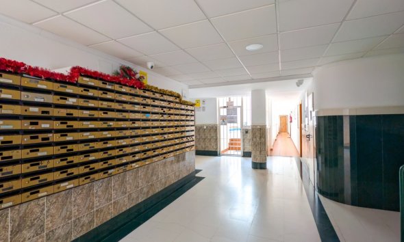 Resale - Apartment - Torrevieja