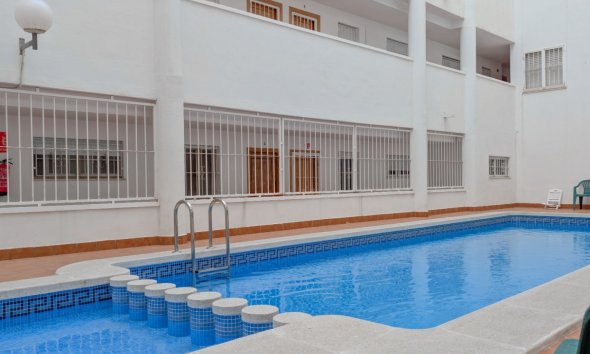 Resale - Apartment - Torrevieja