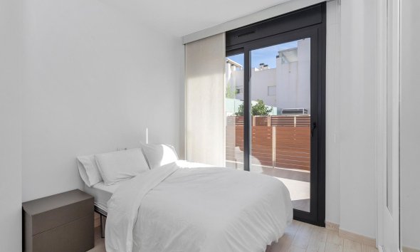 Resale - Villa - Torrevieja - Sector 25