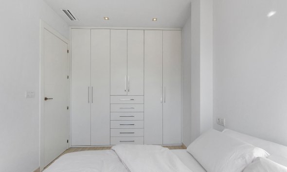 Resale - Villa - Torrevieja - Sector 25