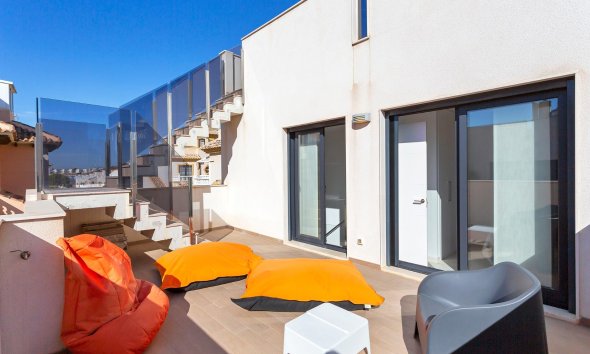 Resale - Villa - Torrevieja - Sector 25