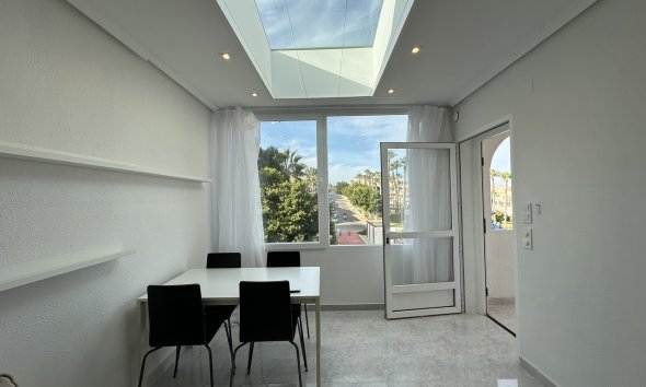 Resale - Duplex / Two-storey apartment - La Mata