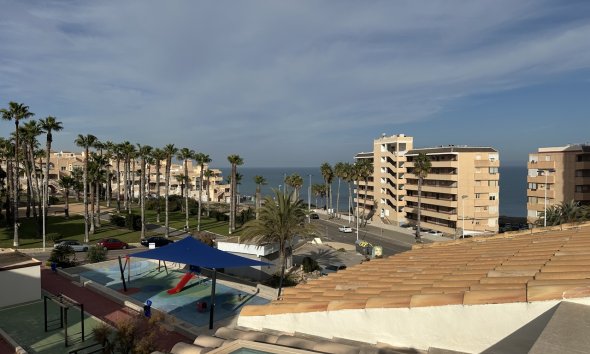 Resale - Duplex / Two-storey apartment - La Mata