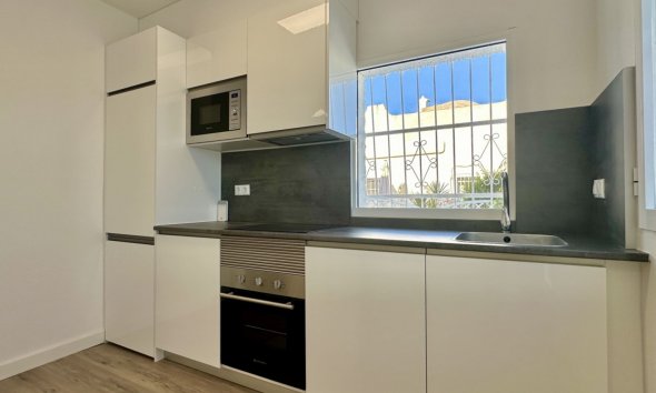 Resale - Bungalow - Orihuela Costa - Las Filipinas