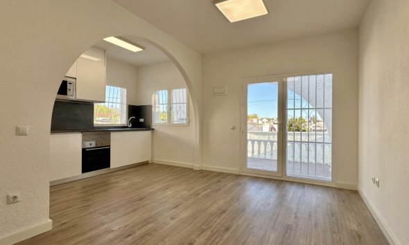 Resale - Bungalow - Orihuela Costa - Las Filipinas