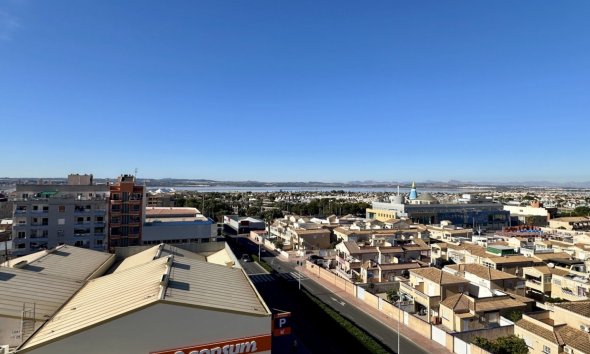 Resale - Apartment - Torrevieja - El Molino
