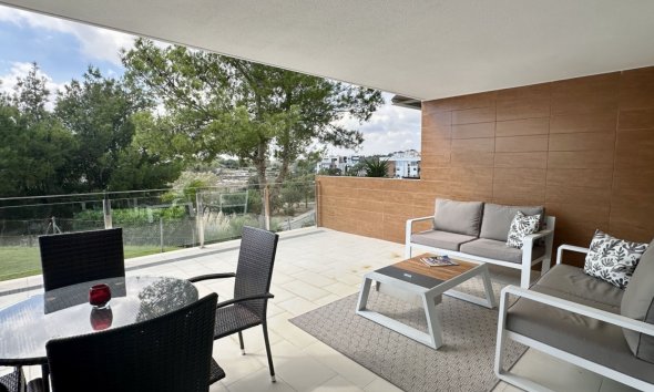 Resale - Apartment - Orihuela Costa - Villamartín