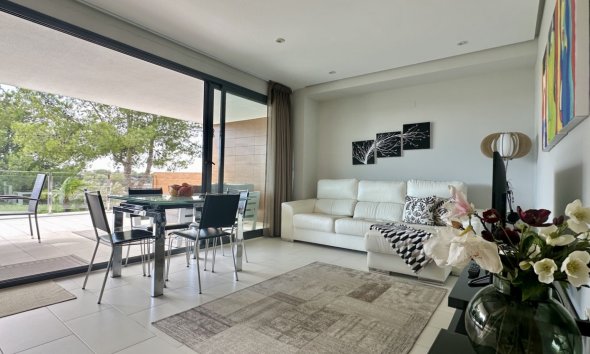 Resale - Apartment - Orihuela Costa - Villamartín