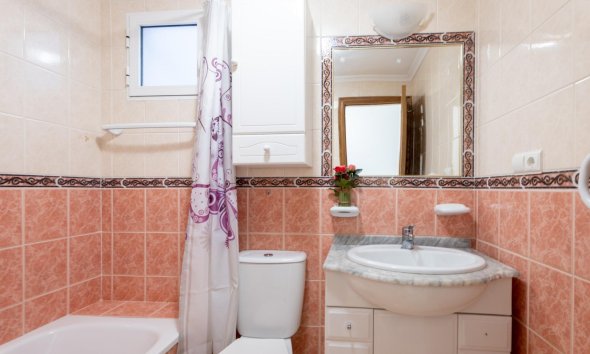 Resale - Apartment - Torrevieja - Parque de las Naciones