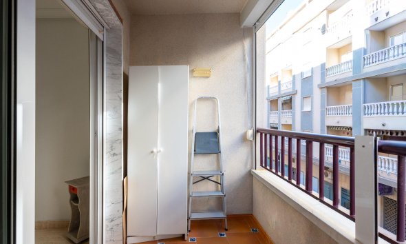 Resale - Apartment - Torrevieja - Parque de las Naciones