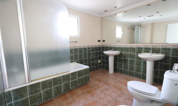 Resale - Villa - Orihuela Costa - Villamartín-Las Filipinas