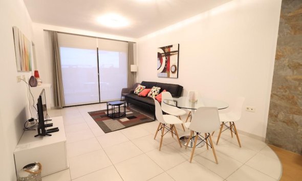Resale - Apartment - Orihuela Costa - La Zenia