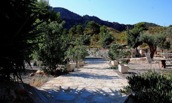 Resale - Farm Estate / Country Property - Murcia