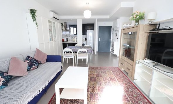 Resale - Bungalow - Orihuela Costa - La Zenia