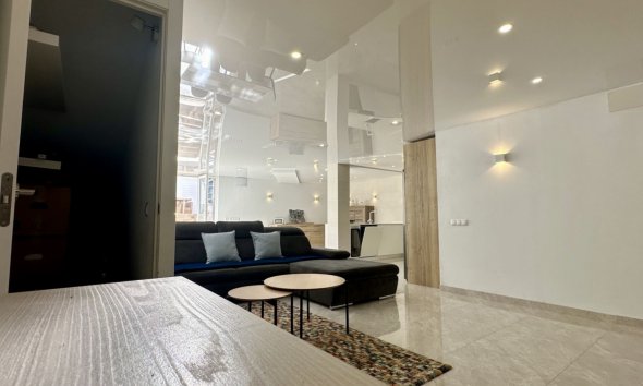 Resale - Villa - Orihuela Costa - Los Altos