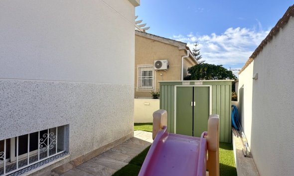 Resale - Villa - Orihuela Costa - Los Altos