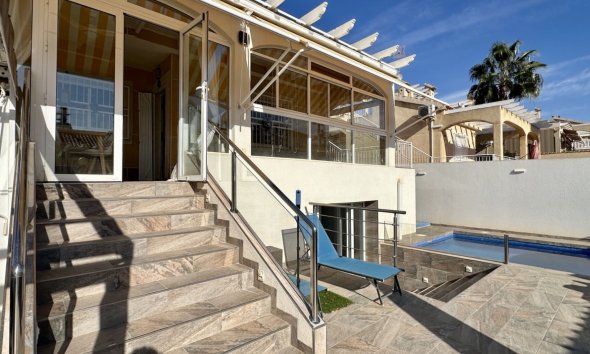 Resale - Villa - Orihuela Costa - Los Altos