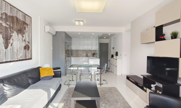 Resale - Apartment - Orihuela Costa - Mil Palmeras